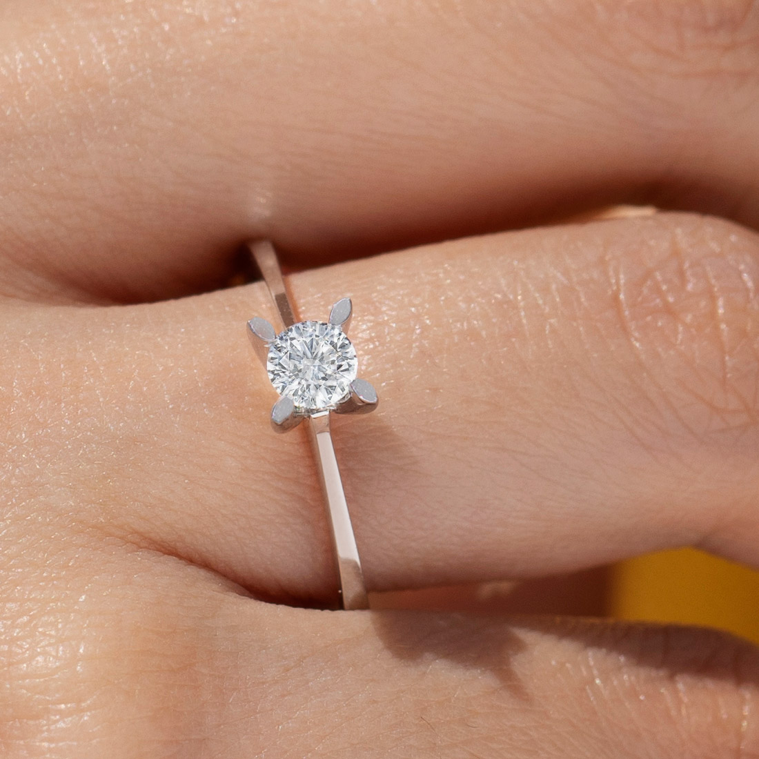 pırlanta tektaş yüzük